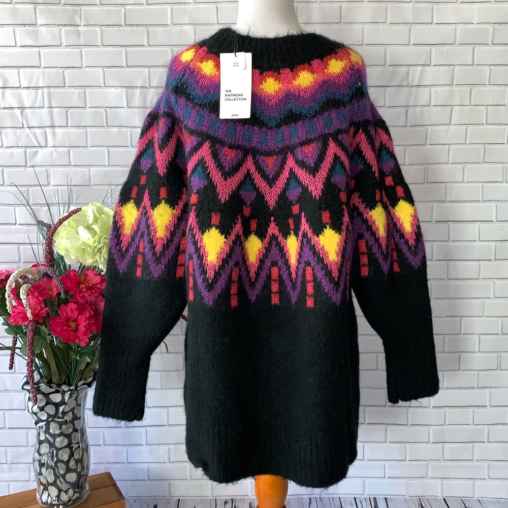 EUC Zara Multicolor Geometric Sweater - Picture 9 of 13